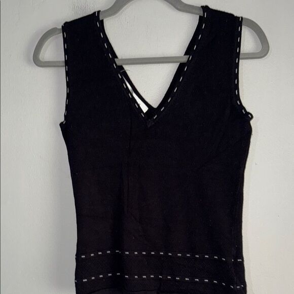 Max Studio Knit Sleeveless Tank Top - Picture 4 of 8